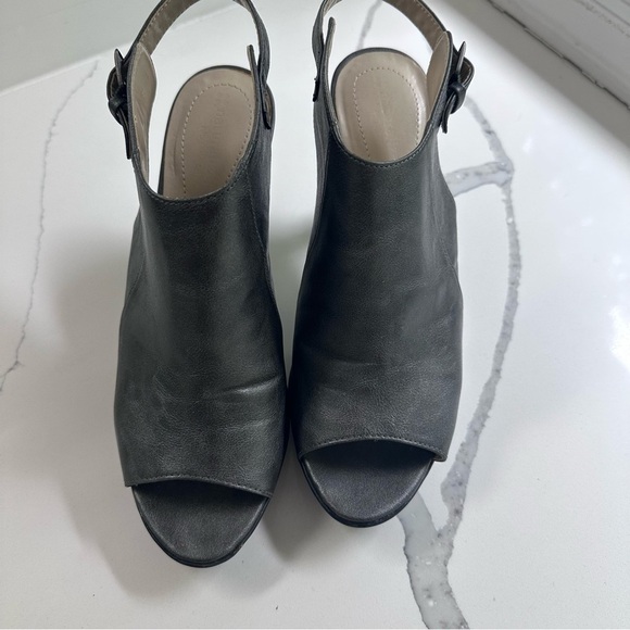 Naturalizer Distant Metalic Charcoal Peep-Toe Heels Size 9 - Picture 3 of 10